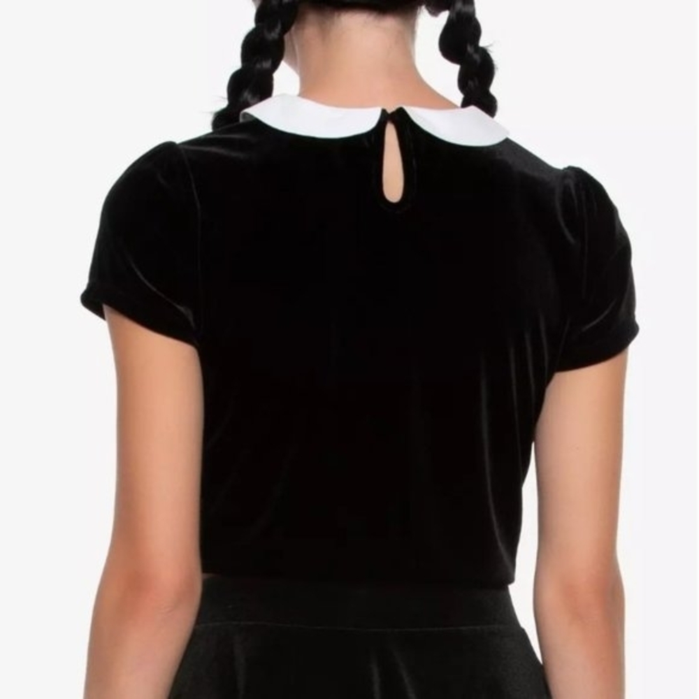 Hot Topic Velvet Cropped Top With White Collar- "Wednesday"- Size 3x - Picture 2 of 7